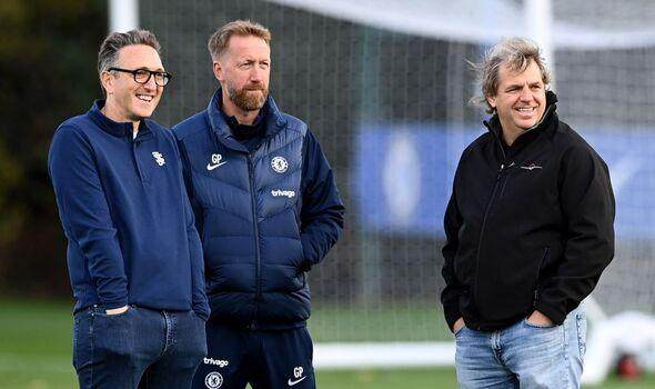 乐鱼网站-切尔西解雇波特,啪啪扇了伯利三记耳光