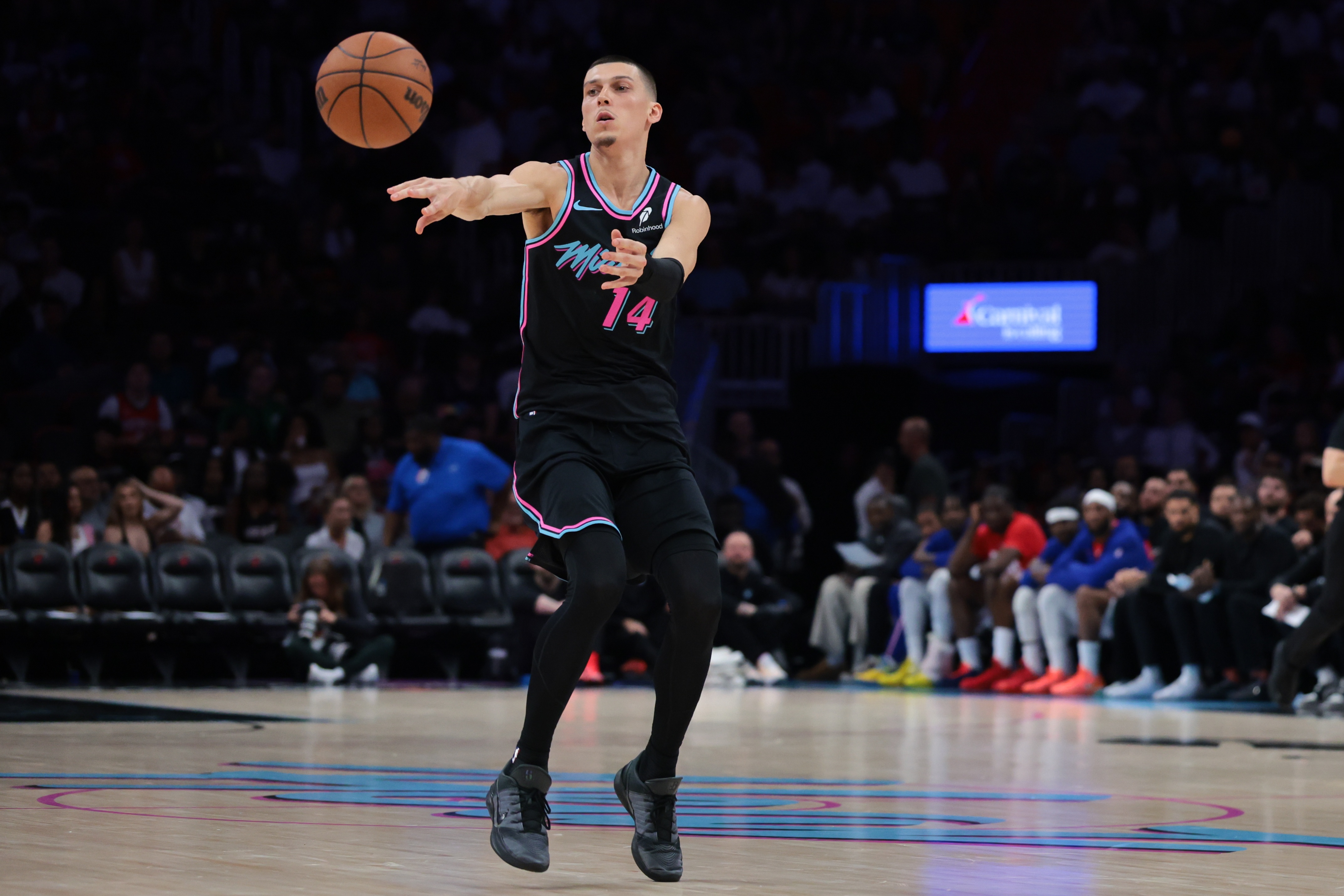 乐鱼网站-热火迎战奇才 希罗&韦尔&维金斯&鲍威尔缺席比赛