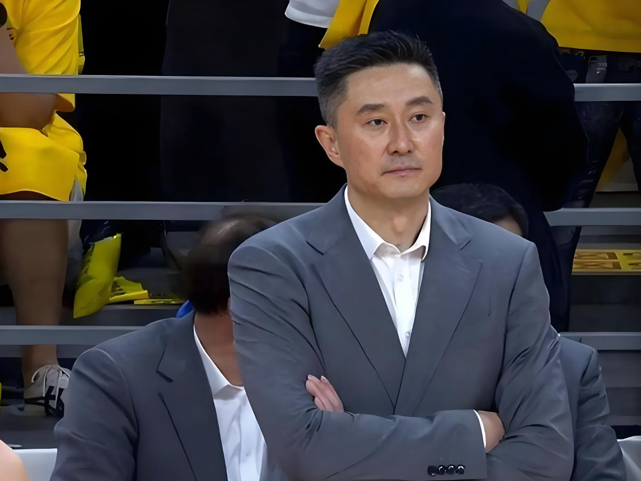 乐鱼体育官网-21分11板4帽！2米26徐昕闪耀全场，球迷：杜锋怎么看？